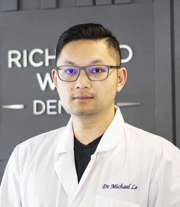 Dr. Michael Le